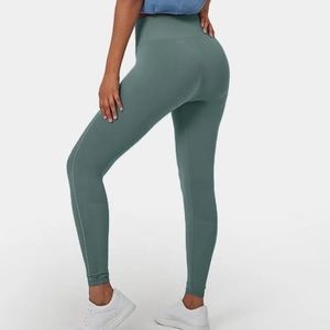 Halara Leggins- Slate Green